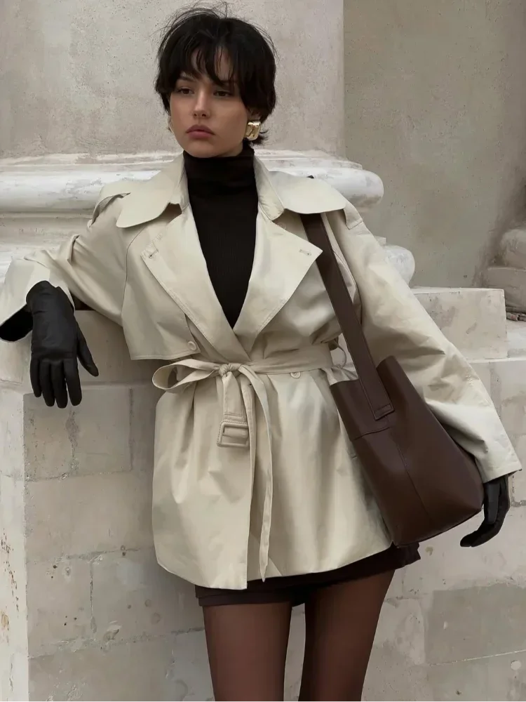 Trench-coat court à ceinture pour femme