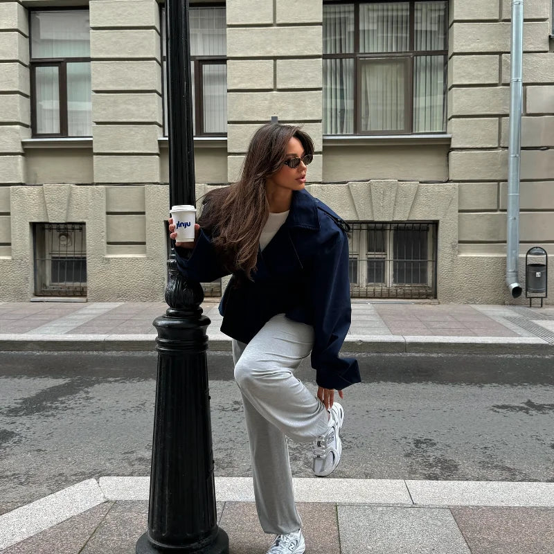 Trench-coat court à ceinture pour femme