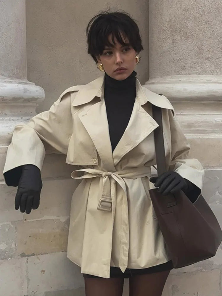 Trench-coat court à ceinture pour femme