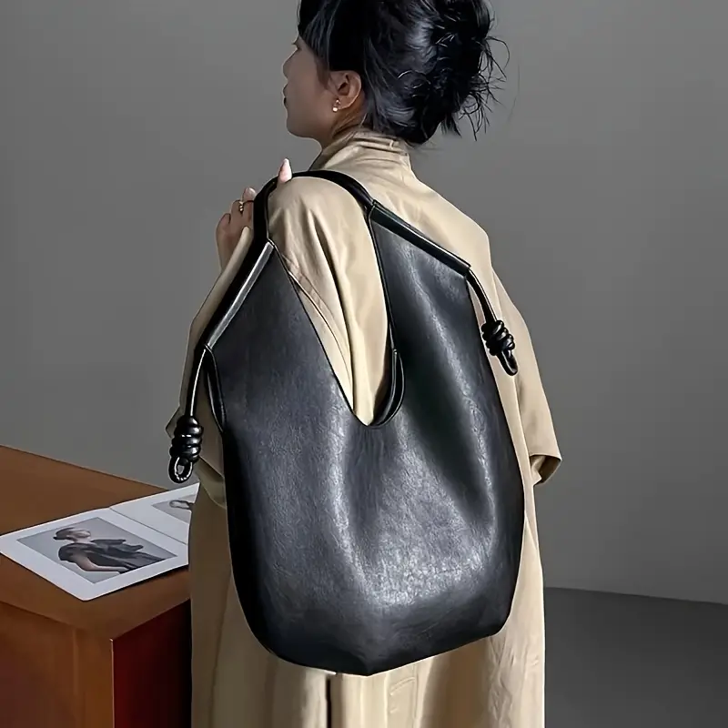 Clara sac cabas en cuir vegan élégant et spacieux